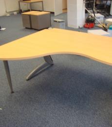 steelcase tnt delta corner desk 1.6m x 1.4m beech reading newbury berkshire