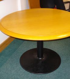 used 4 person round meeting table oak veneer newbury berkshire 